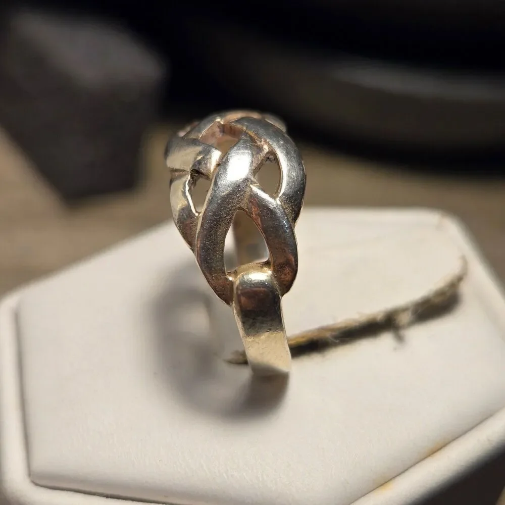 Woven style vintage sterling silver ring sz 6